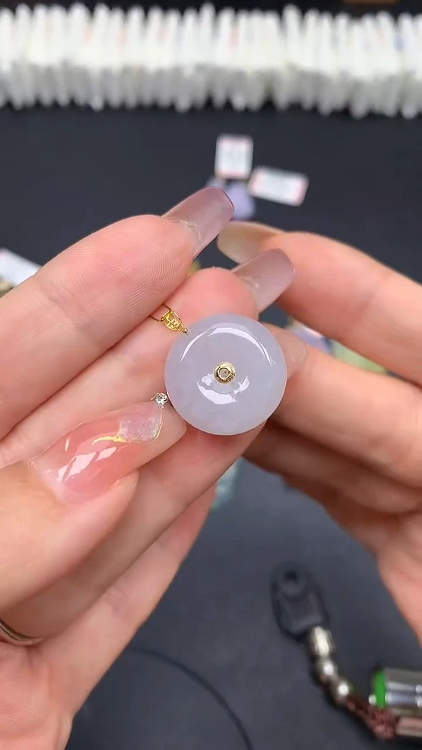 翡翠18K金镶嵌吊坠(不含链)MS190289