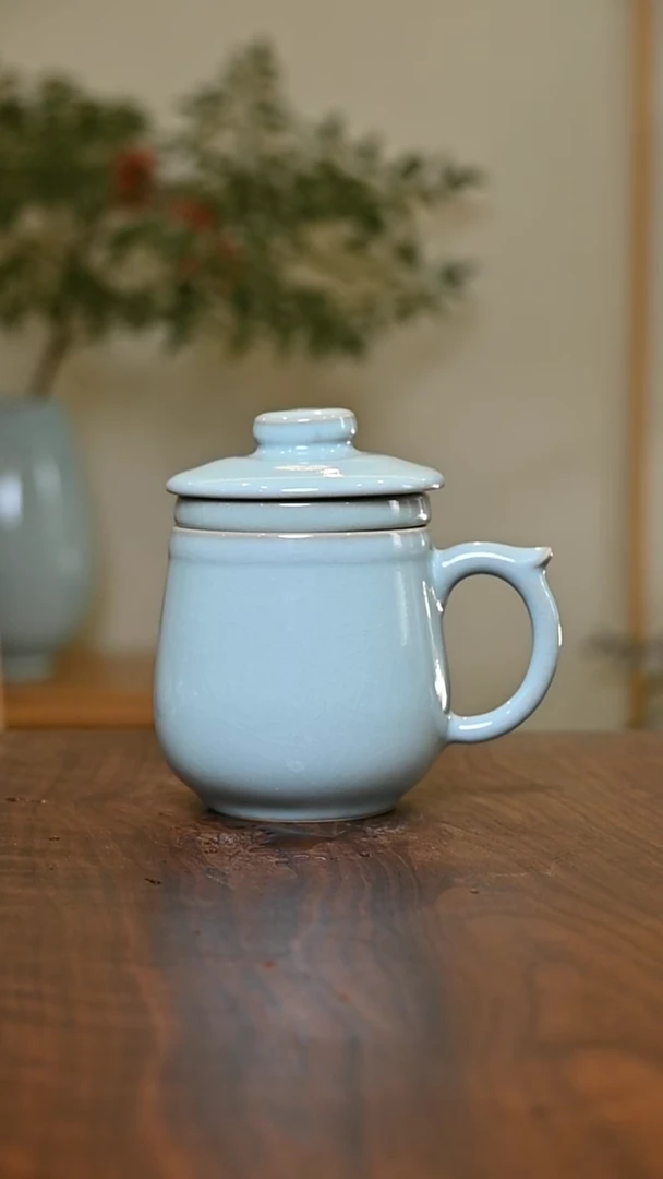 茶水分离杯 天青 微瑕 无款