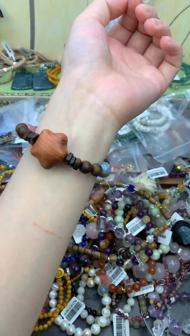 未镶嵌檀香木手串233