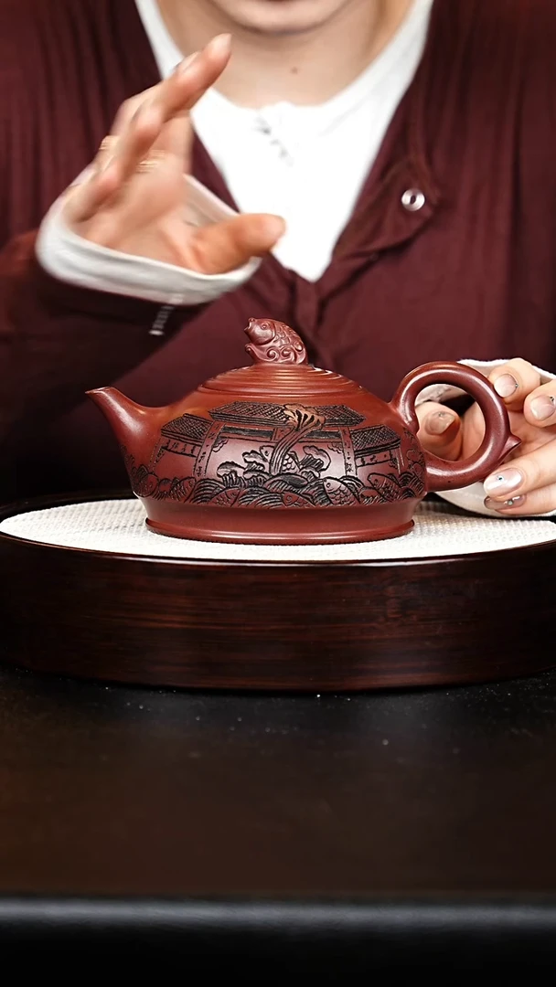 茶壶紫砂鱼跃龙门