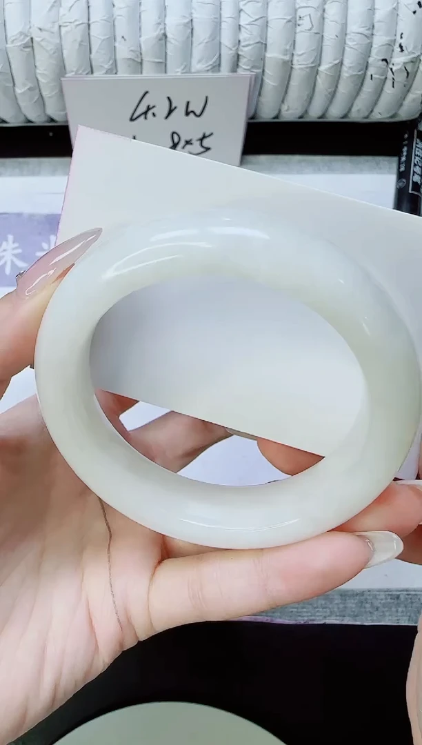 未镶嵌手镯和田玉（白玉）211/56.5