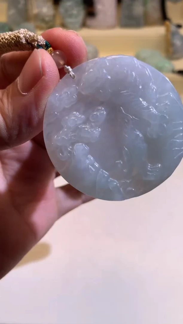 翡翠未镶嵌颈饰6/09/269