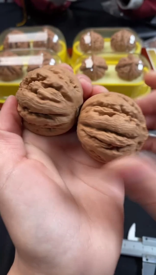 把件文玩核桃霸王龙42尺c729