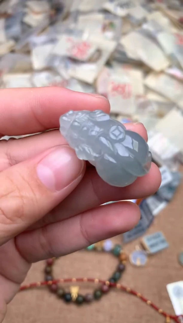 未镶嵌挂件翡翠一