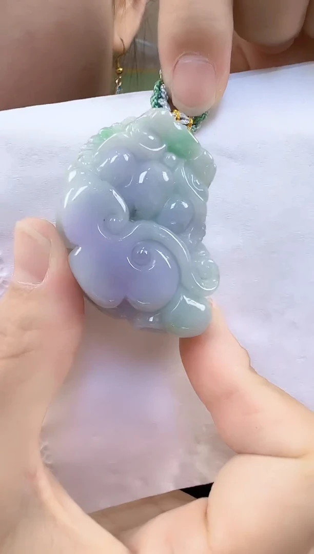 颈饰未镶嵌翡翠孤品翡翠A货吊坠