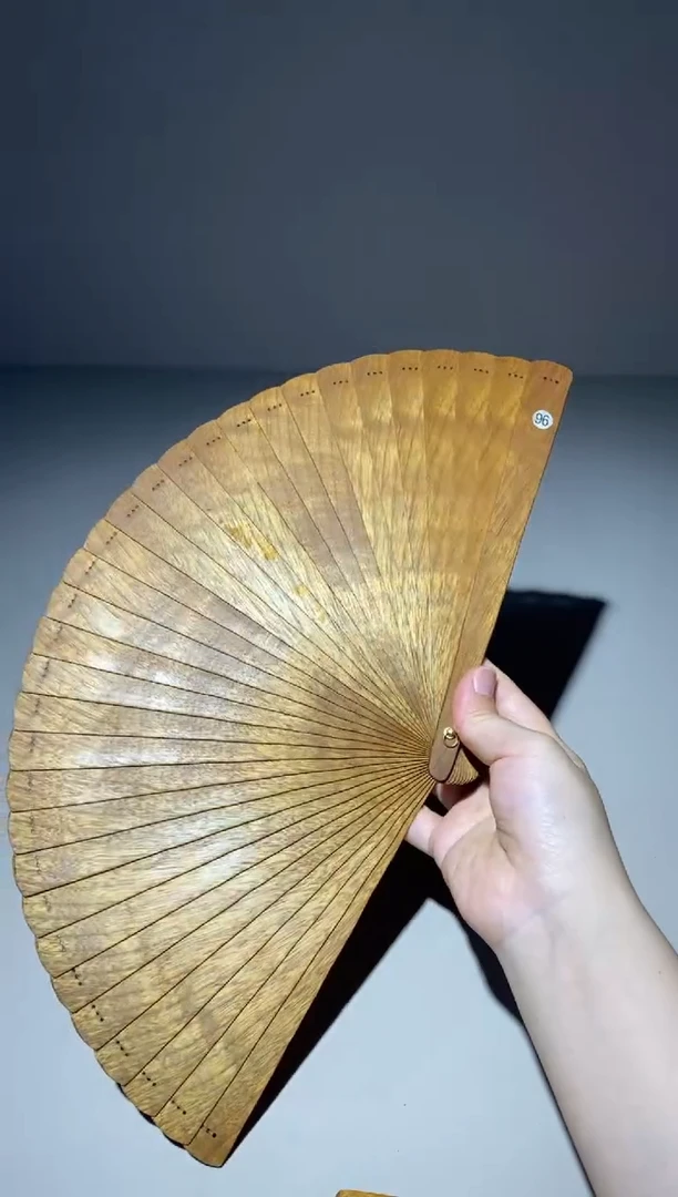 金丝楠艾****师21cm金丝楠木小叶桢楠扇96