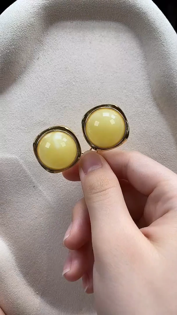 琥珀颈饰未镶嵌耳环