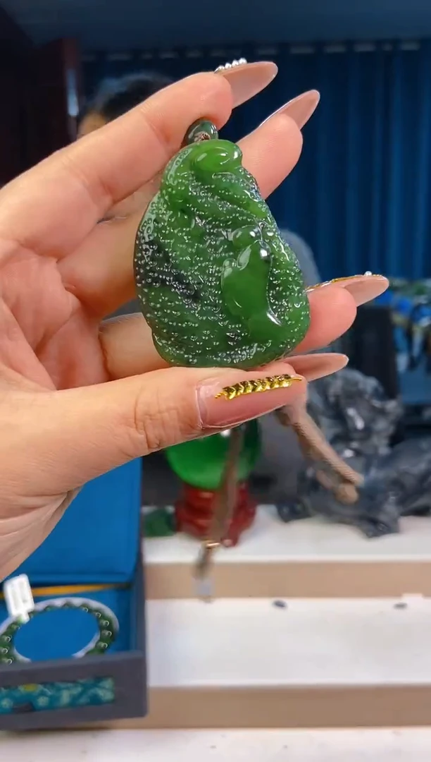 【闪购商品】和田玉挂件未镶嵌1