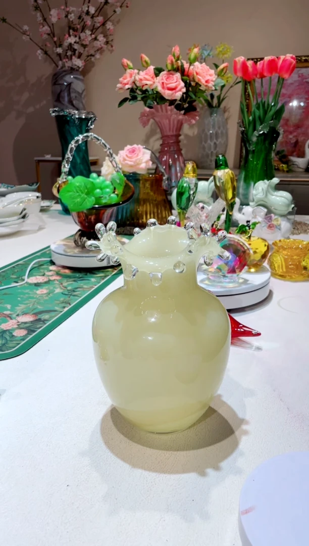 【闪购商品】琉璃手工艺品小号奶油黄水滴花瓶  微瑕