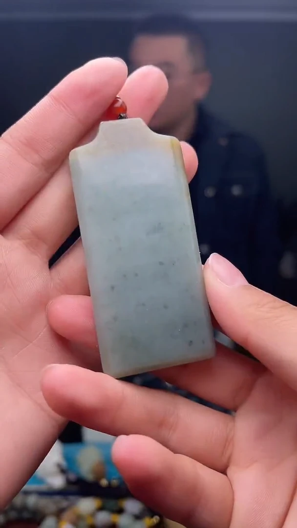 未镶嵌和田玉挂件1