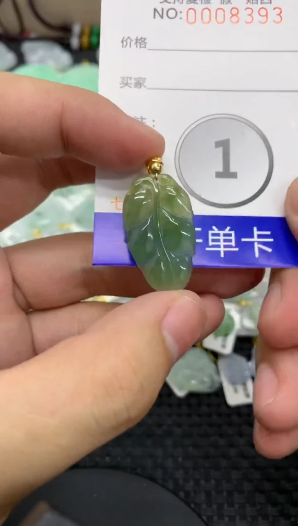 【闪购商品】翡翠颈饰未镶嵌111111111111