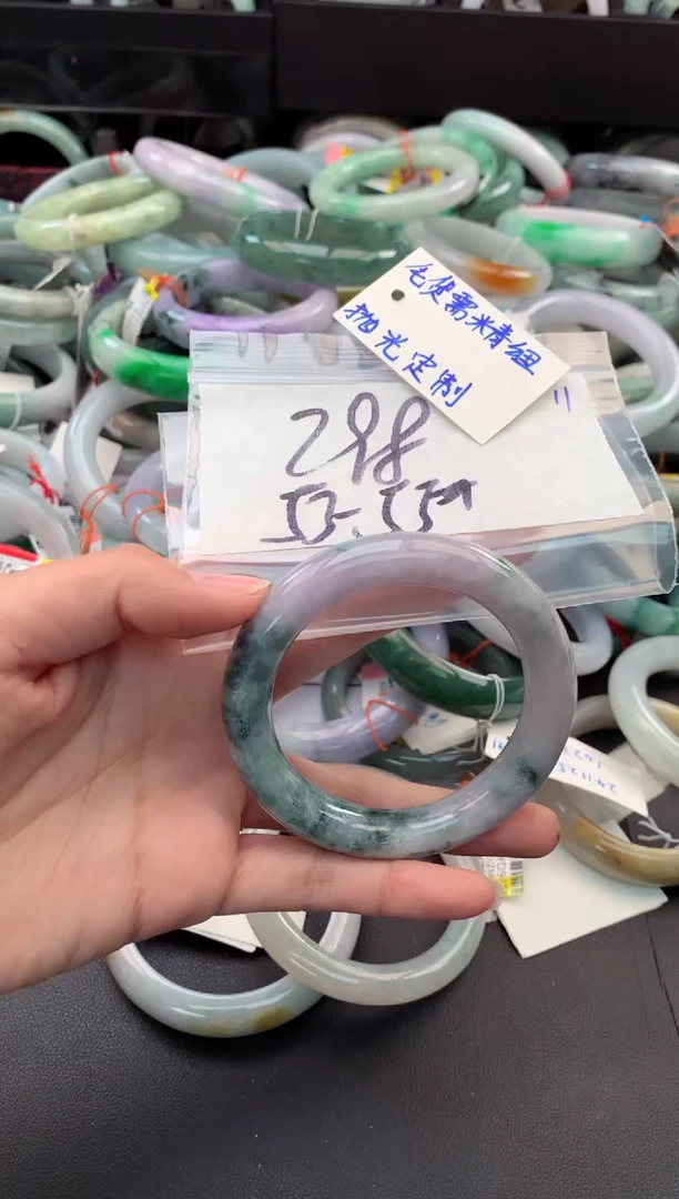 【闪购商品】定制翡翠未镶嵌毛货需精细抛光+多人