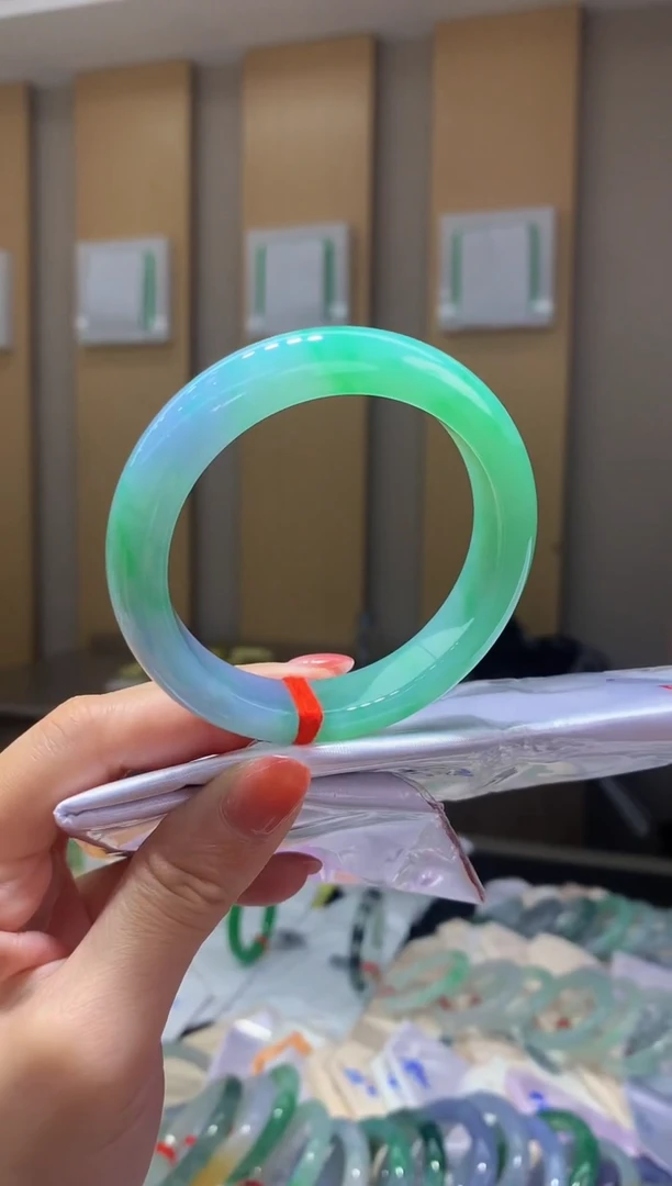 未镶嵌手镯翡翠-Q12 圈口 55.9