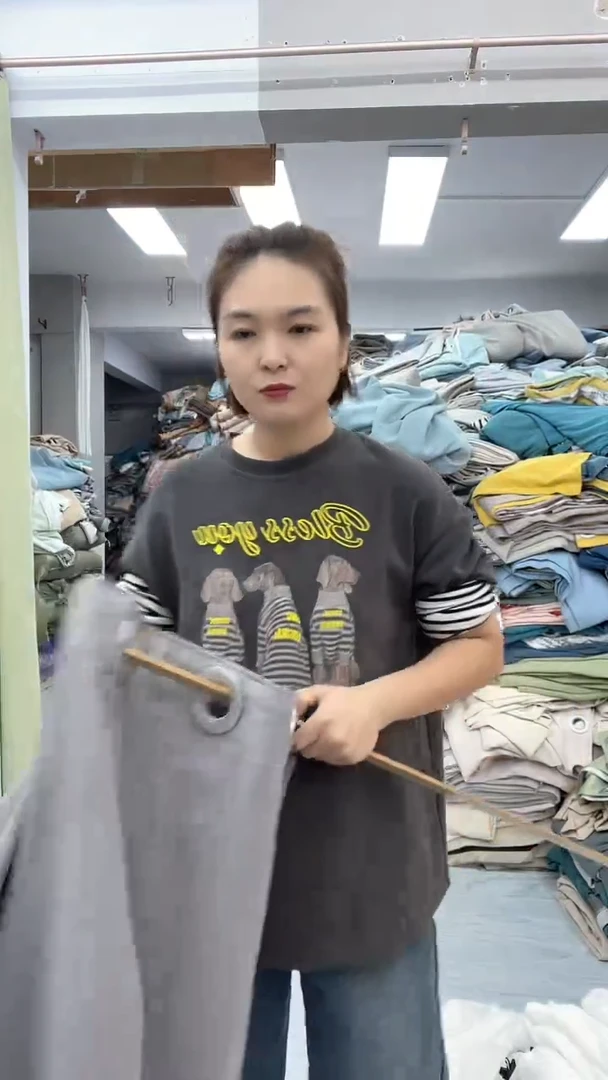 雪尼尔闪34......766号灰，5圈左右