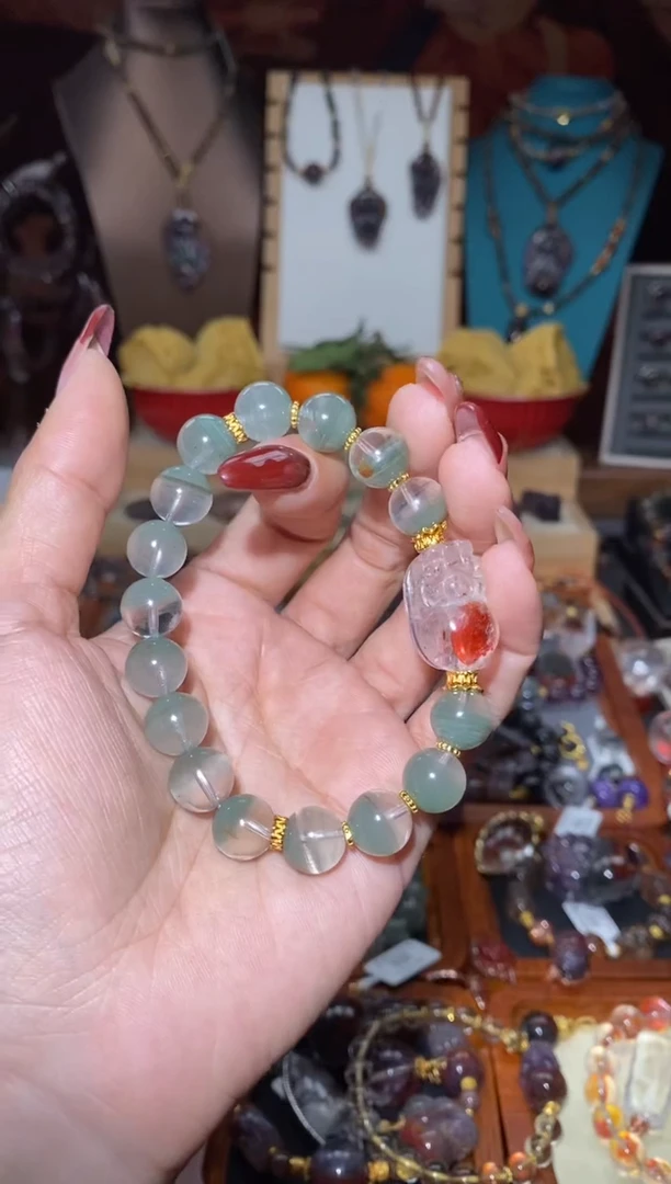 【闪购商品】水晶手串未镶嵌翠幽灵锦鲤胶花貔貅