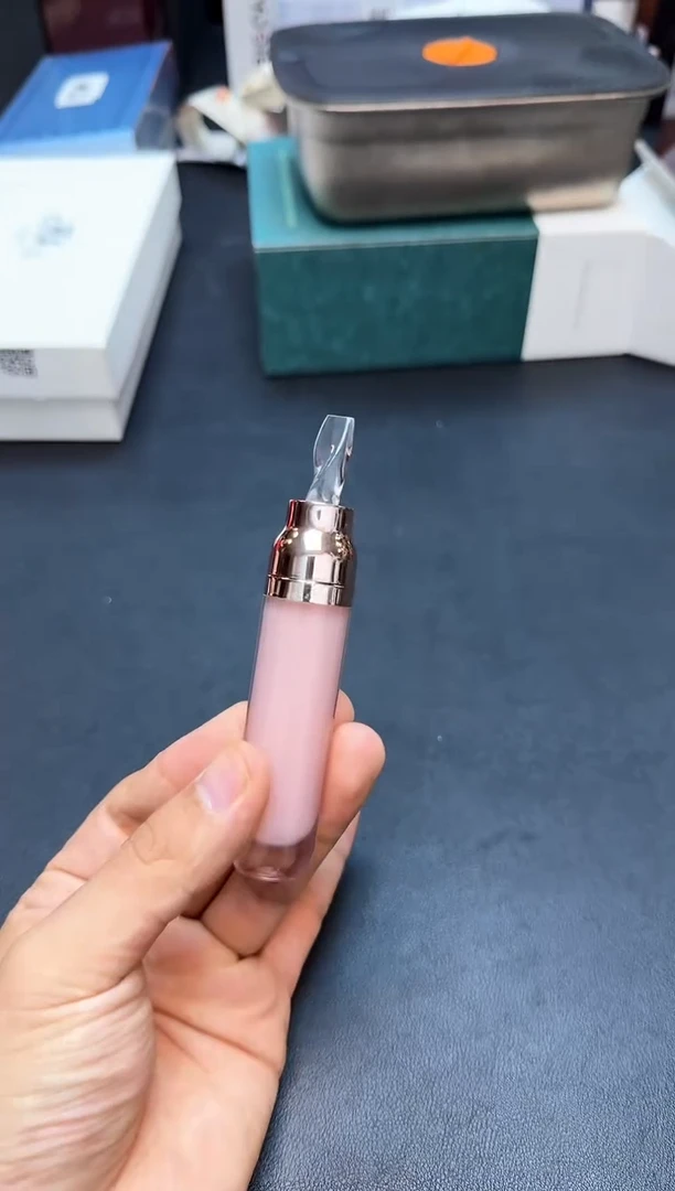 瓷片全新正品一件不留@@WR8