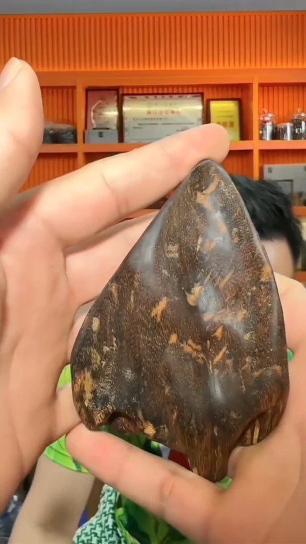 沉香手把件303号包头多样性发一