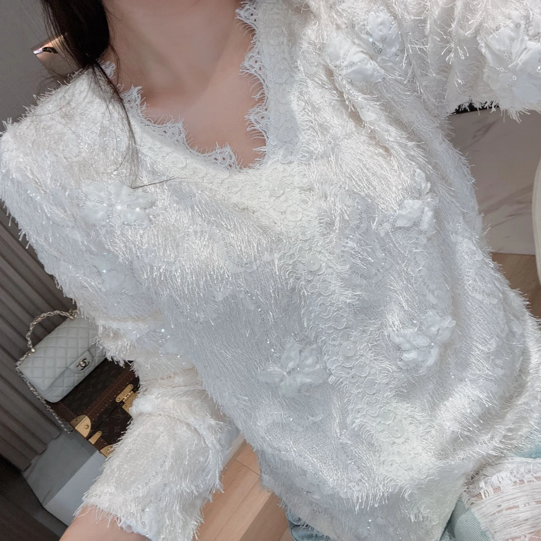 亮片立体花流苏蕾丝花边V领小衫