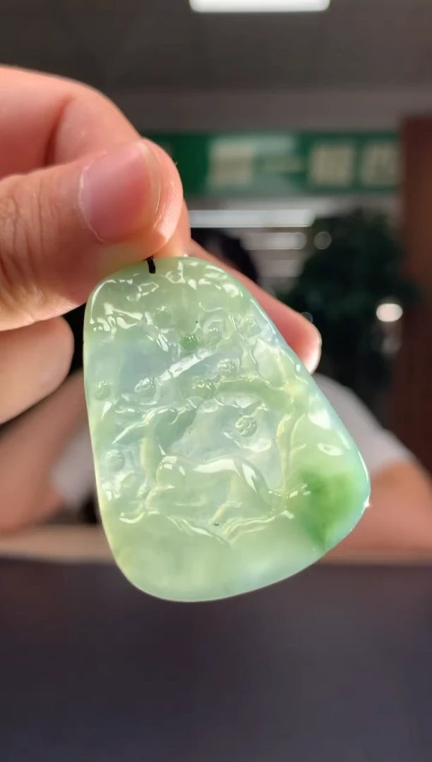 未镶嵌定制翡翠          *137