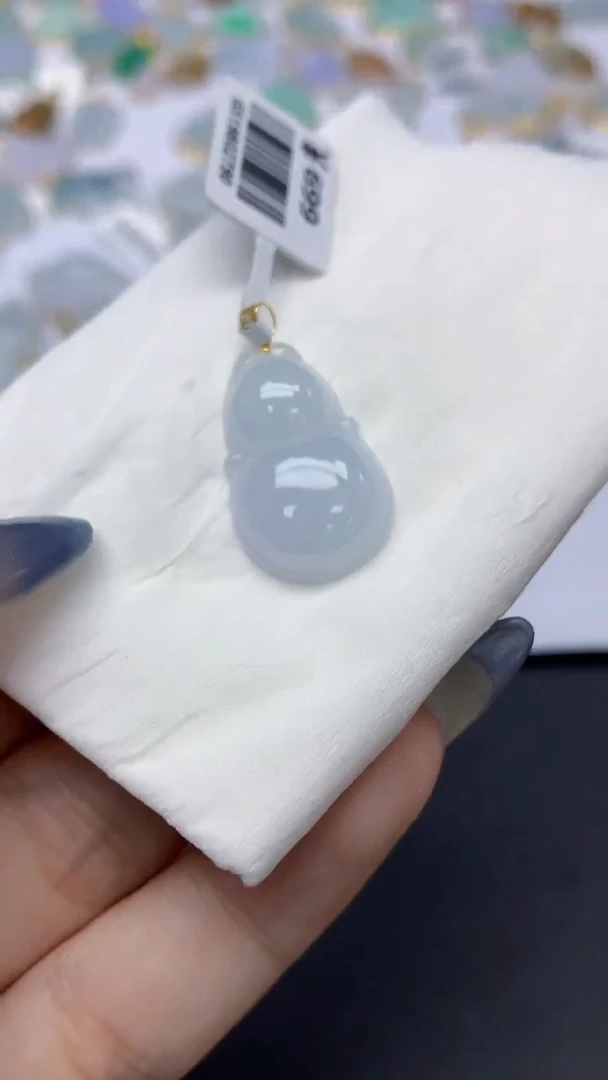 翡翠未镶嵌颈饰天然a货翡翠