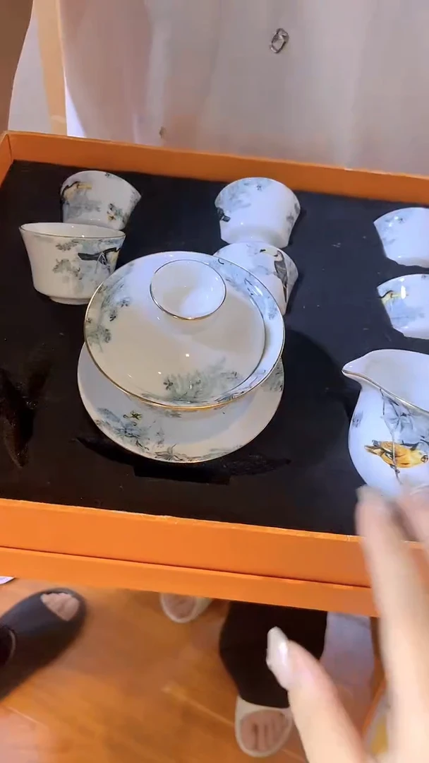 杯鸿辉家品牌瓷器，京东包邮！