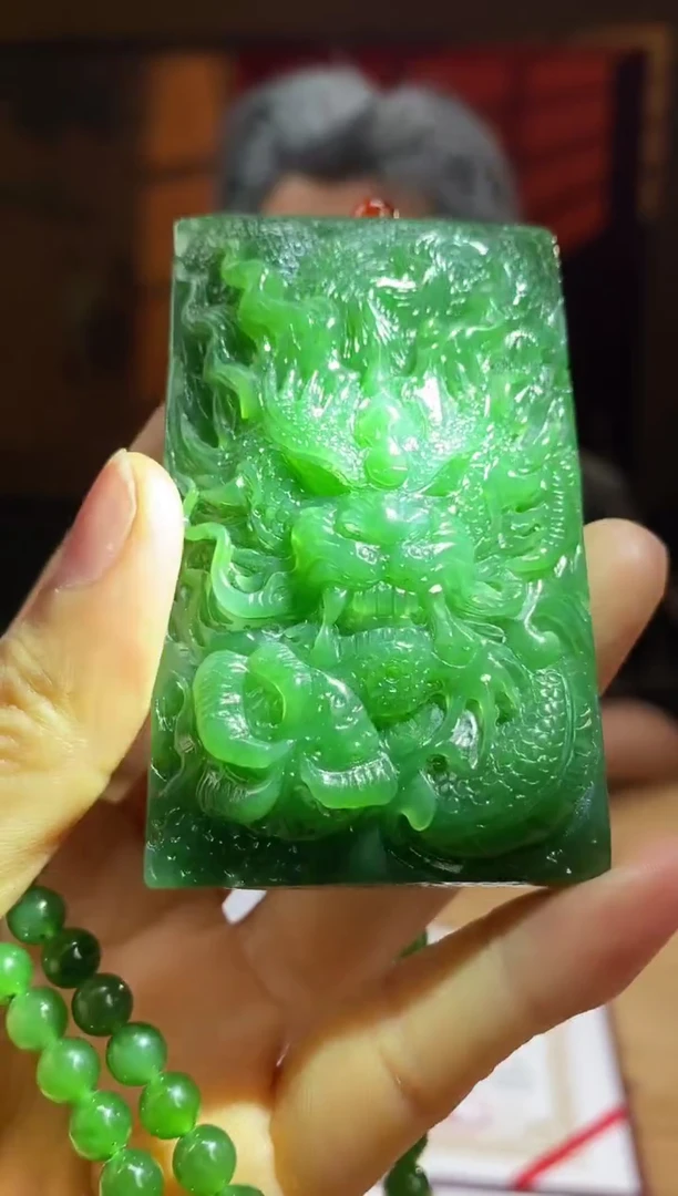 和田玉未镶嵌颈饰d853