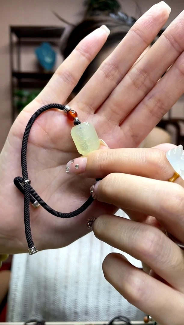 【闪购商品】岫玉手牌未镶嵌·