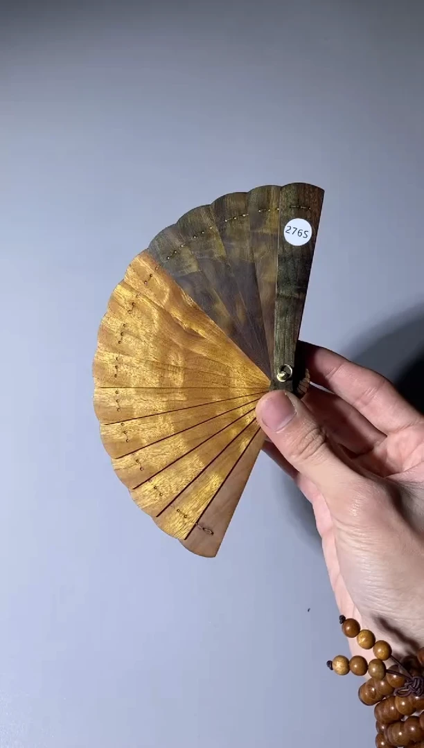 【闪购商品】金丝楠木雕276号10cm金丝楠木小叶桢楠掌中扇