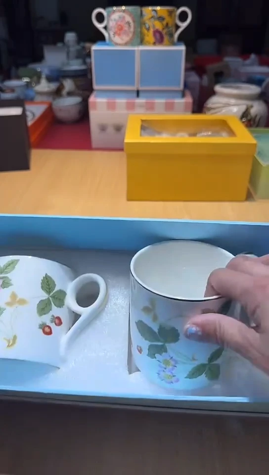 瓷片生活的本意是开心啊@@1