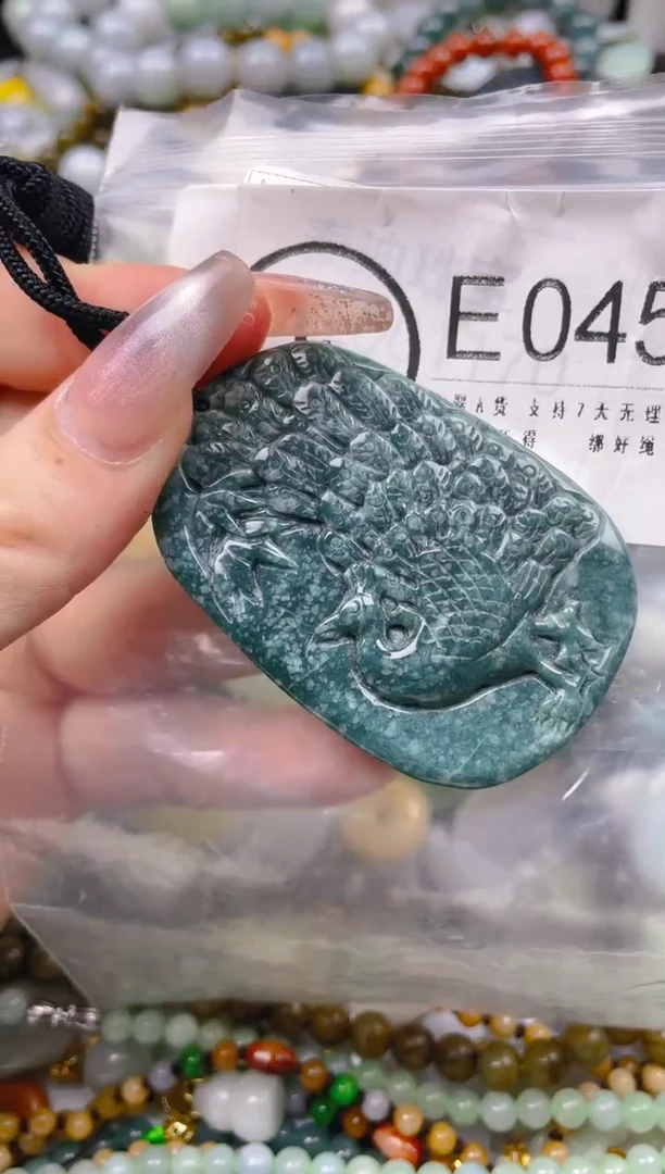 【闪购商品】翡翠颈饰未镶嵌/E/翡翠A货一图一物