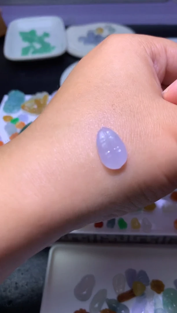 未镶嵌定制翡翠毛货