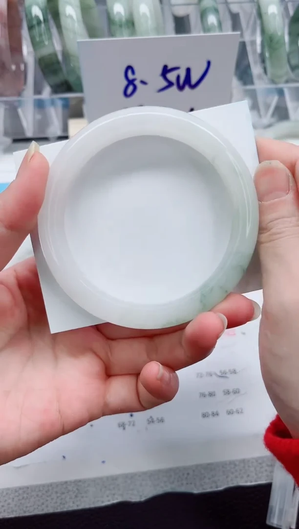【闪购商品】石英质玉手镯未镶嵌A410-62