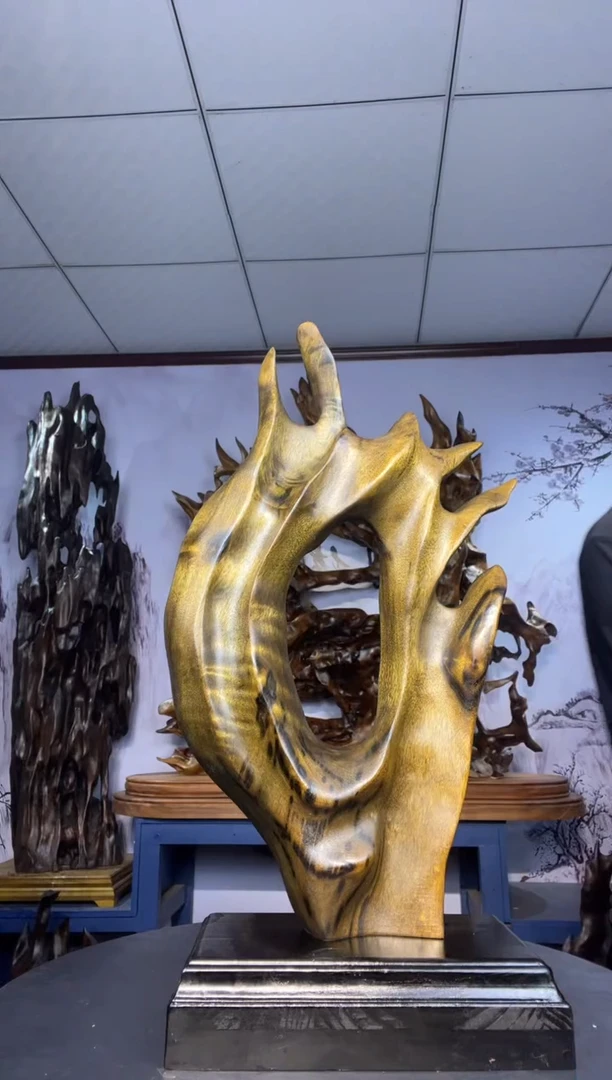 金丝楠木雕款凯*金丝楠木工艺品摆件