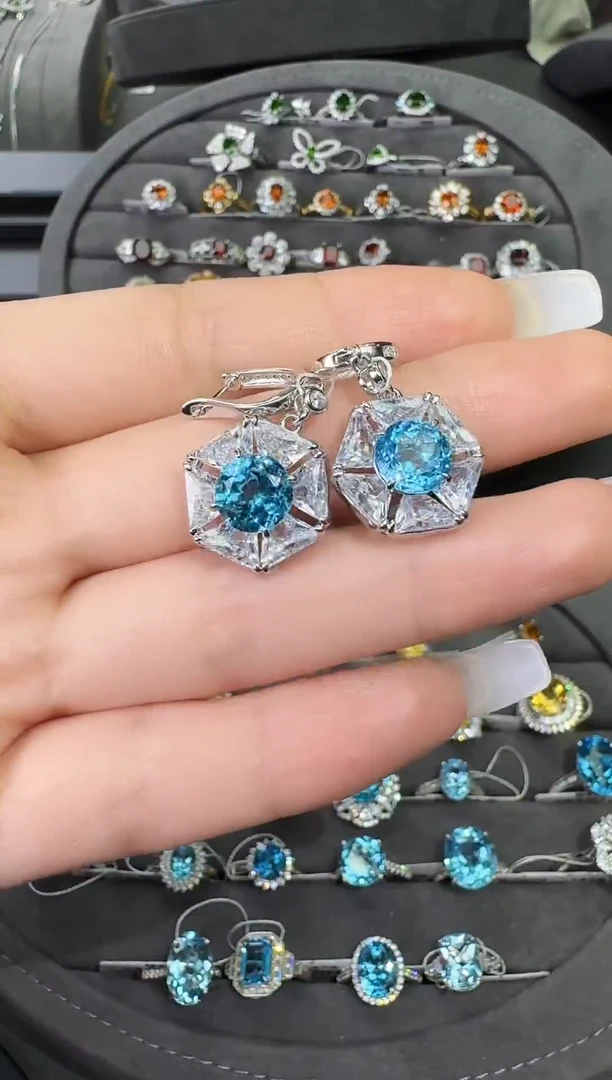 银S925镶嵌托帕石耳饰5.0ct【七天鉴赏期】