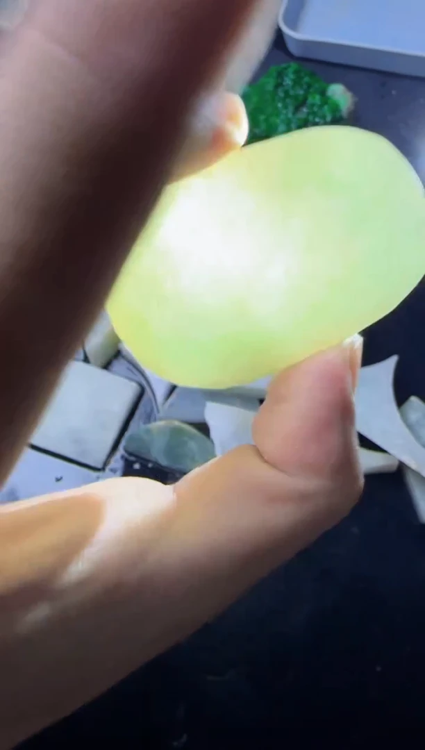 【闪购商品】翡翠颈饰未镶嵌146天然A货翡翠