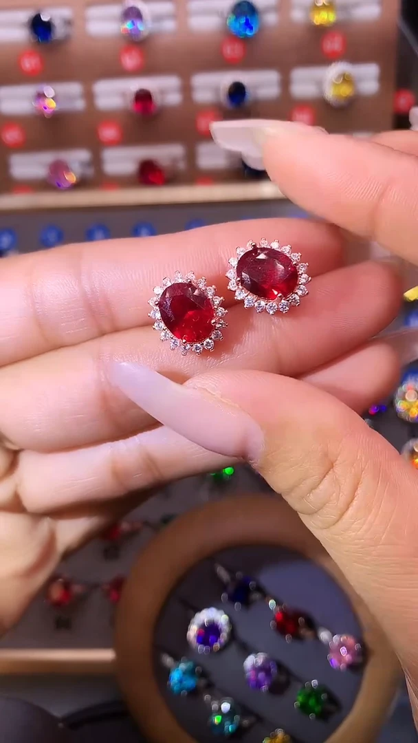 银S925镶嵌戒指红宝石........