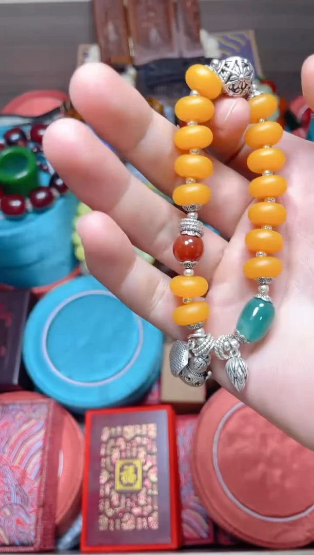 未镶嵌蜜蜡手链点击链接下单即可