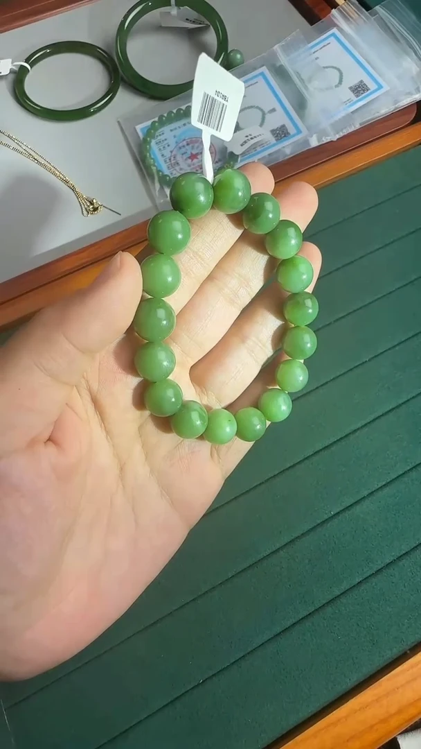 手串未镶嵌和田玉和田玉12mm碧玉手串