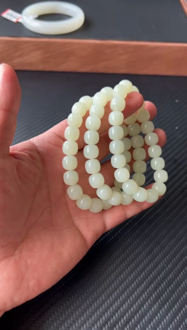 手串未镶嵌和田玉于田微色差卡10老型珠多样性发货拍一发一