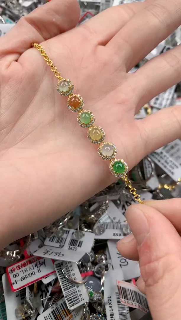 银S925镶嵌戒指翡翠888         3