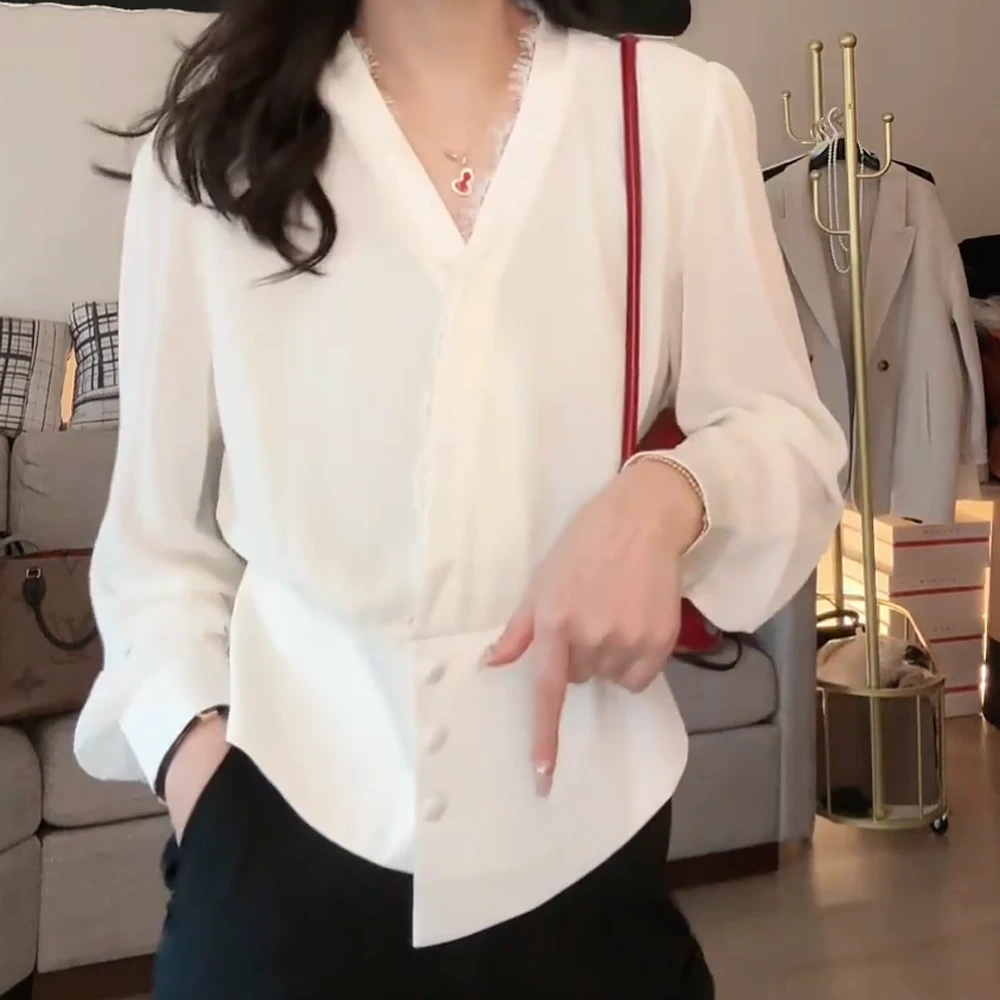 春夏新款衬衫女2025春夏新款港风小众高定设计款蕾丝V领开衫衬衣