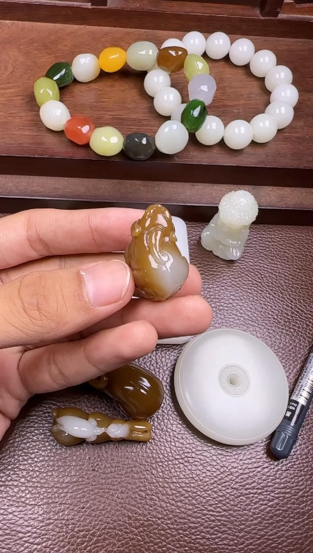 未镶嵌和田玉挂件挂件