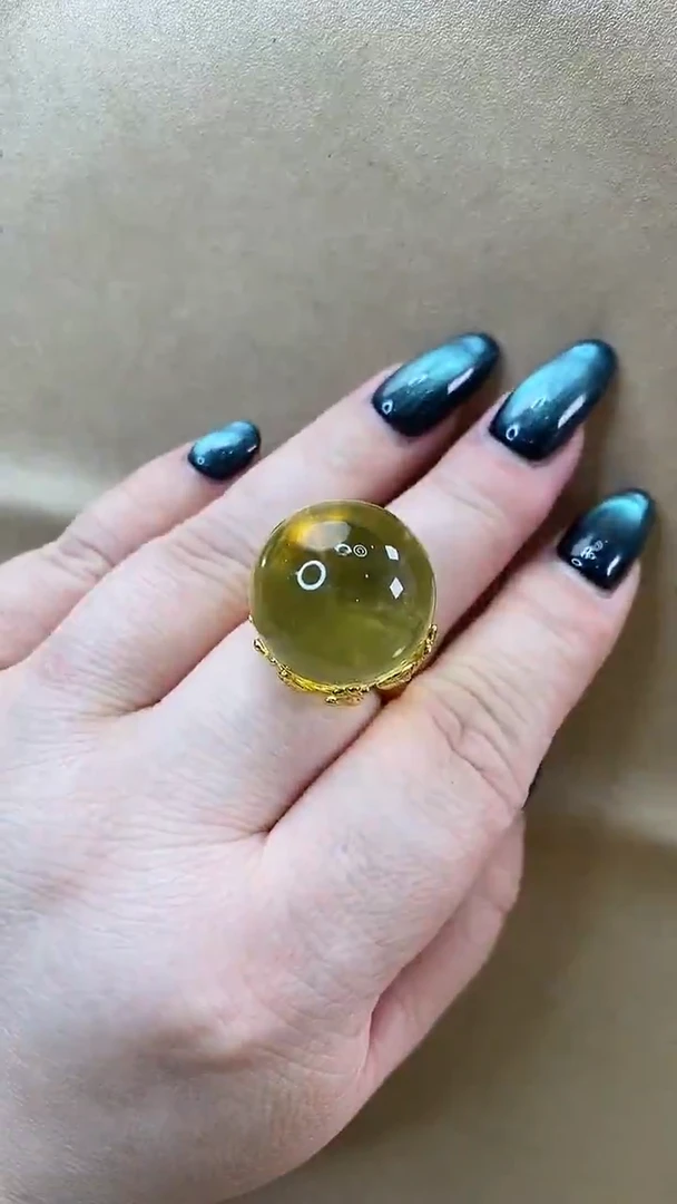 琥珀颈饰未镶嵌戒指