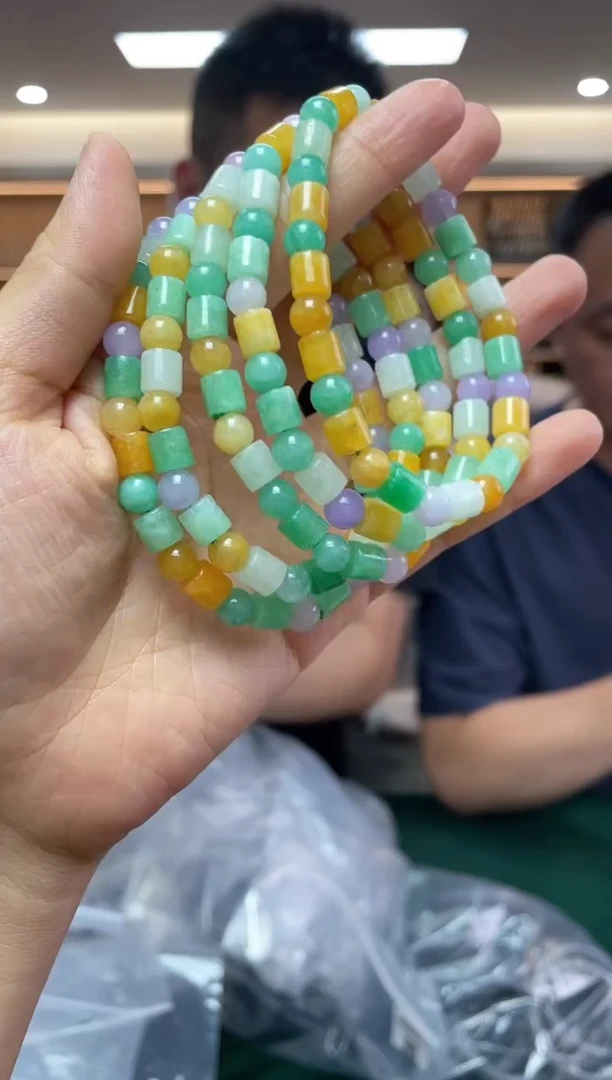 未镶嵌手串翡翠多样性发一件