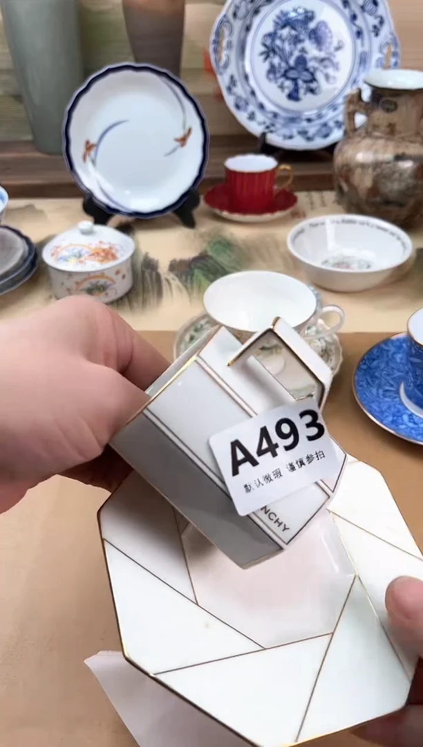 瓷片D****余493