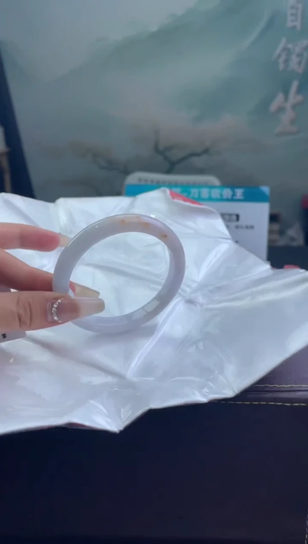 翡翠手镯未镶嵌11