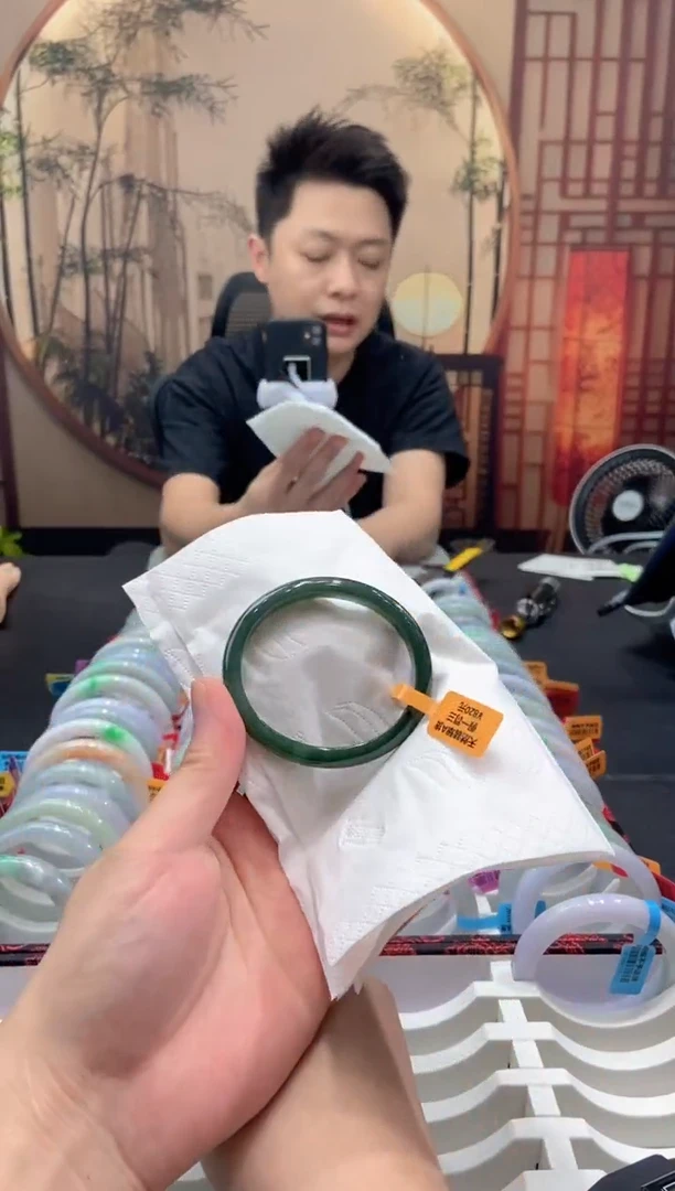 翡翠手镯未镶嵌000022350