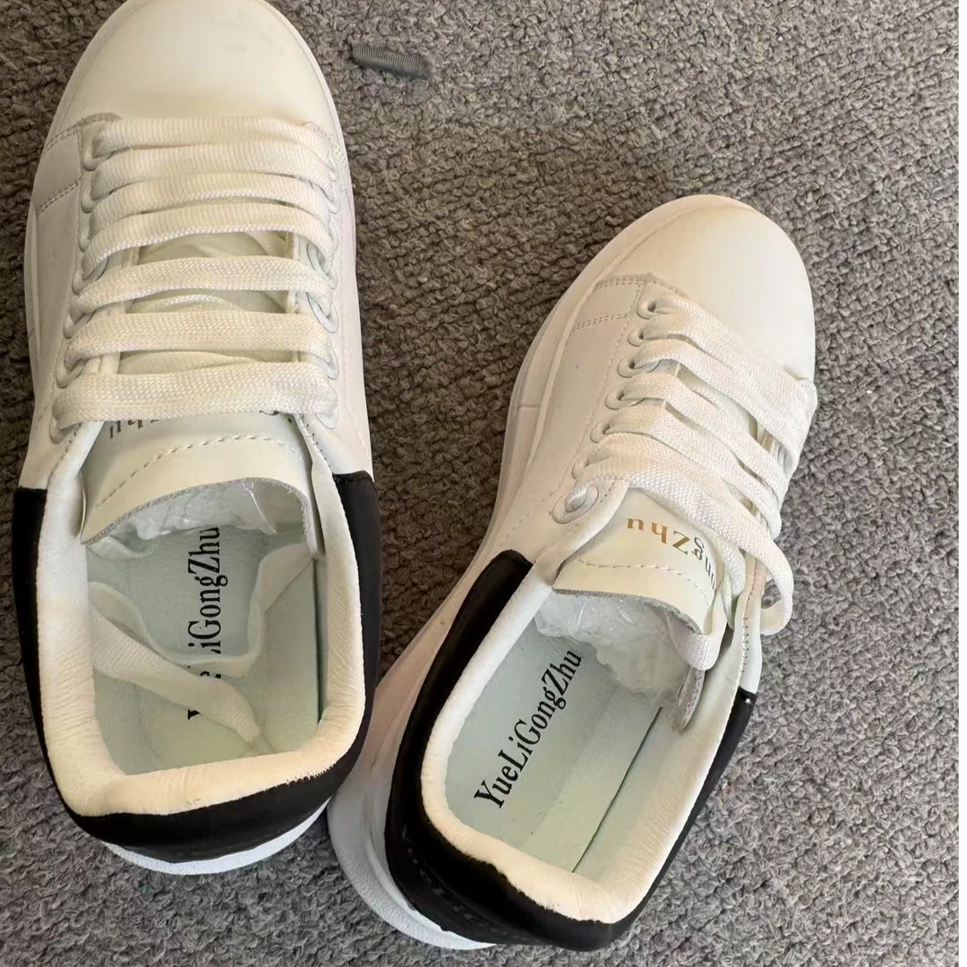 【微瑕款 介意勿拍】女款休闲运动小白鞋888