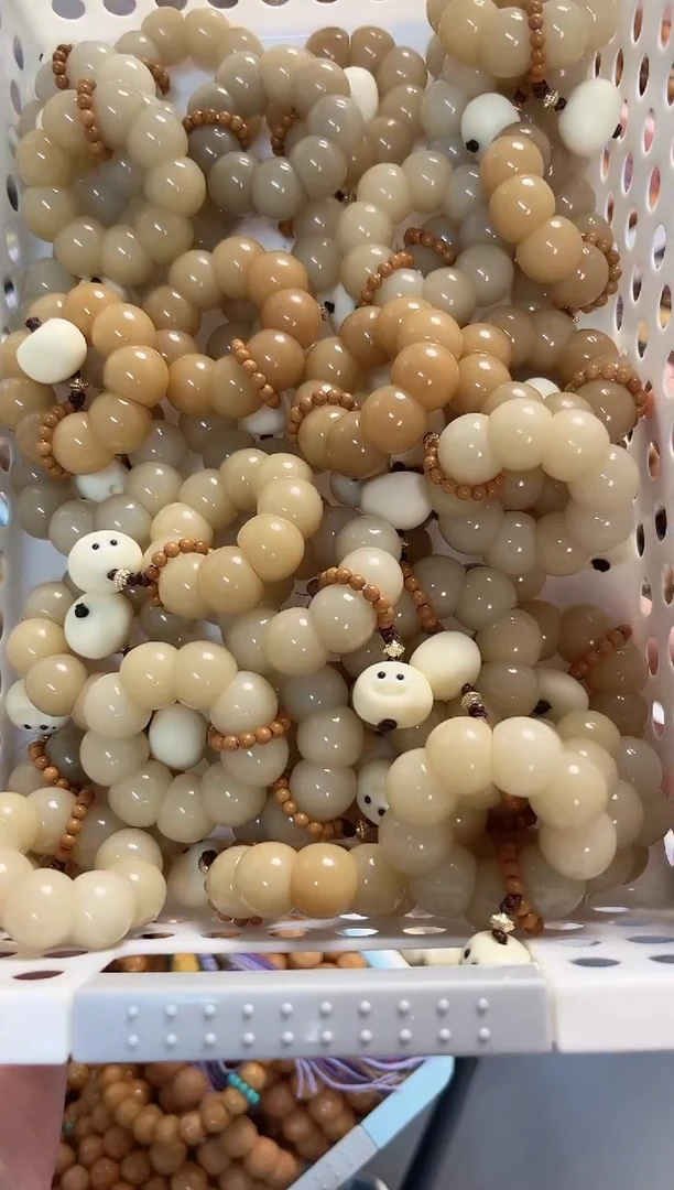 手串菩提根/象牙果菩提根蒜瓣大肠太阳馒头仔手捻多样性发货（浅）