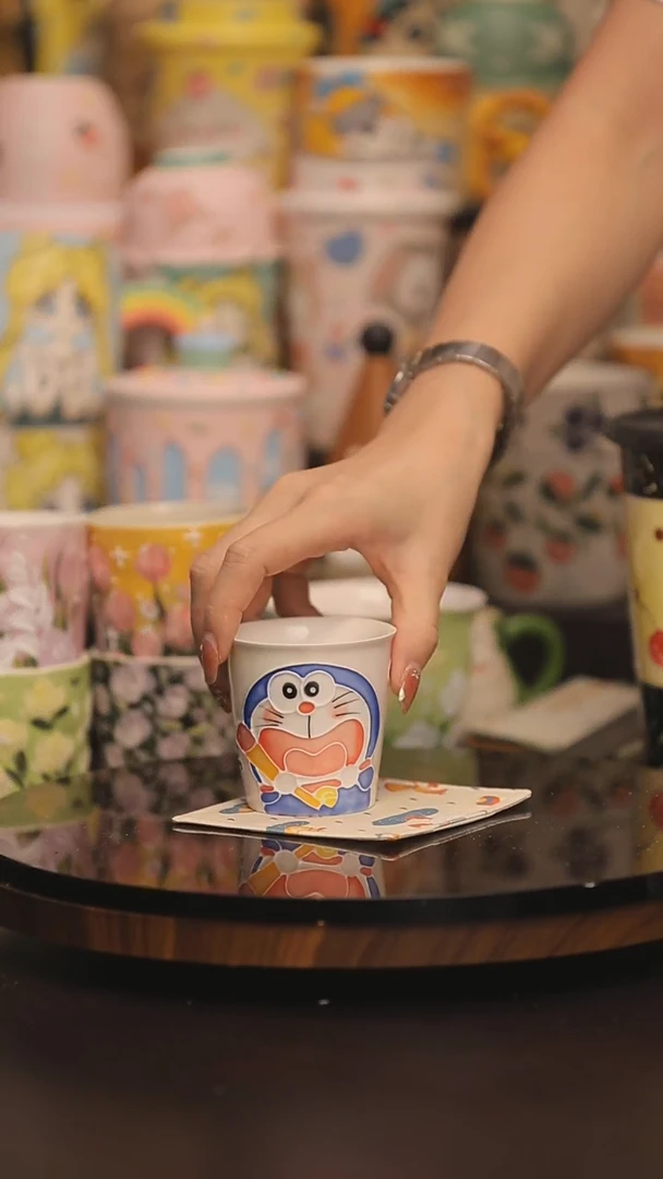 景德镇釉下彩绘设计师款式陶瓷